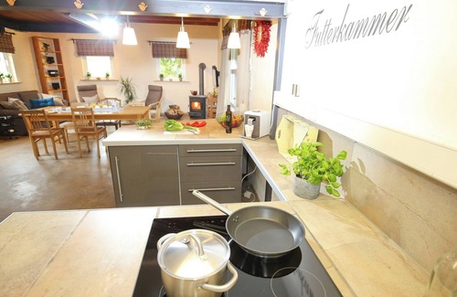 Erndtebruck Apartment | Vacation home (120sqm) for 6 people