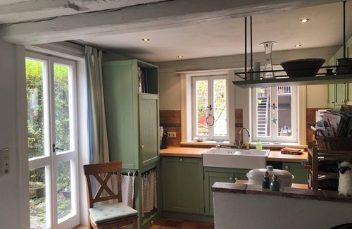 Grossenbrach Apartment | Vacation home (85sqm) with great garden