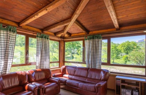 Taranta Peligna House | Vacation home Acque Vive (TPI100) in Taranta Peligna - 10 persons, 4 bedrooms