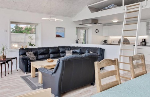 Ballum House | Vacation home "Ajla" by Interhome