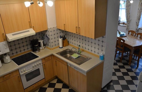 Burgen House | Vacation home "Am Frohnbach" - 4-bed apartment