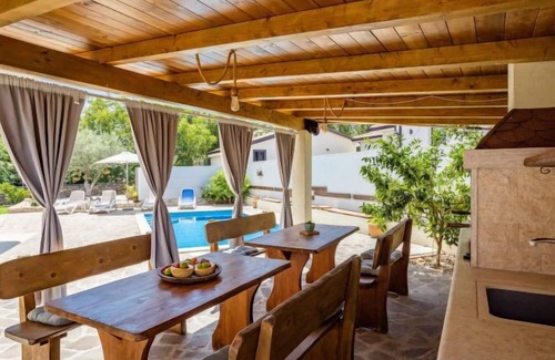 Kaldanija House | Vacation home Amna in Buje/Plovanija - 8 persons, 4 bedrooms