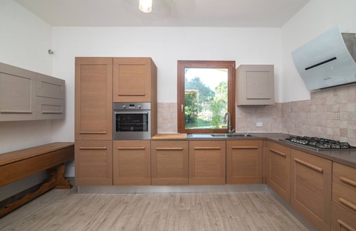 Aratena House | Vacation Home "Appartamento Bellavista" with Sea View, Private Terrace & Wi-Fi