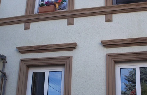Neumagen-Dhron House | Vacation home Berkele for 8 to 12 people 200sqm, 6 double rooms 5 bathrooms idyllic garden