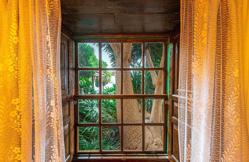 Villa de Arico House | Vacation Home "Bernarda" with Heated Pool, Sea View, Private Pool & Wi-Fi