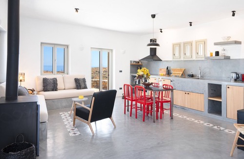 Apollonia Villa | Vacation Home "Black Tower Villa" with Sea View, 2 Private Terraces & Wi-Fi