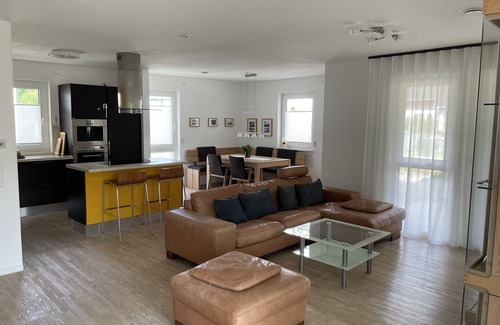 Hohenfelden House | Vacation home bungalow Am See - Hohenfelden
