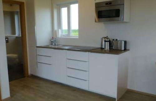 Selfoss Cottage | Vacation home by the river Þjórsá, directly in nature, wide landscape, ideally situated