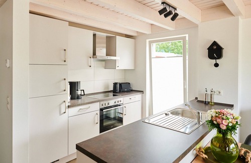 Nordhorn House | Vacation home by the lake with fireplace, sauna and whirlpool