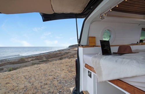 Telde RV Rental | Vacation Home 'Camper Inik' with Sea View & Wi-Fi