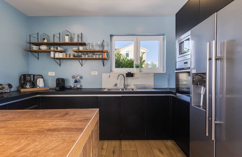 Zaton House | Vacation home Carmen by Interhome