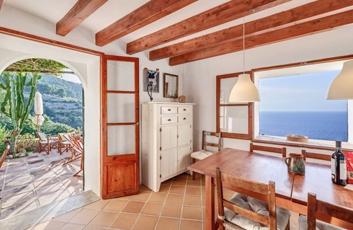 Banyalbufar House | Vacation Home "Casa Can Sans" with Sea Views