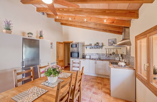 Calvia House | Vacation Home "Casa Martin" with Mountain View, Private Pool & Wi-Fi