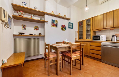 Trambileno House | Vacation Home "Casa Non Ti Scordar Di Me" with Mountain View, Private Garden & Wi-Fi