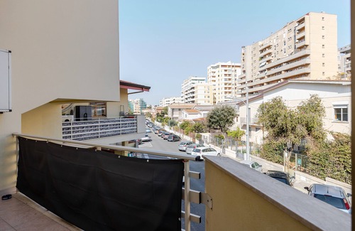 Oristano Historic Centre House | Vacation Home 'Casa Vacanza Gioia' with Large Private Terraces & A/C