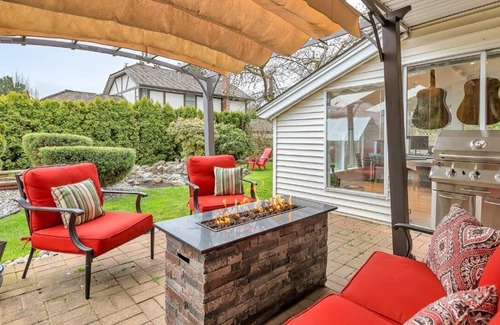 Guildford House | Vacation Home close to Vancouver Near Scott Road