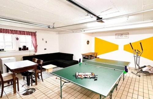 Niederstadtfeld House | Vacation home Daddy Bernd - Holiday home Daddy Bernd, 8 persons