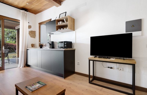 Telde House | Vacation Home 'Dalia - Finca La Suerte Grande' with Mountain View and Wi-Fi