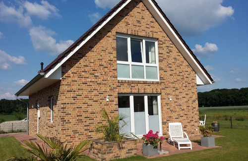 Petersfeld House | Vacation home/fitter's house directly at the Thülsfeld dam for 4 persons