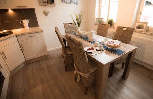 Leer House | Vacation home Altstadtjuwel 15167 - Holiday home Altstadtjuwel