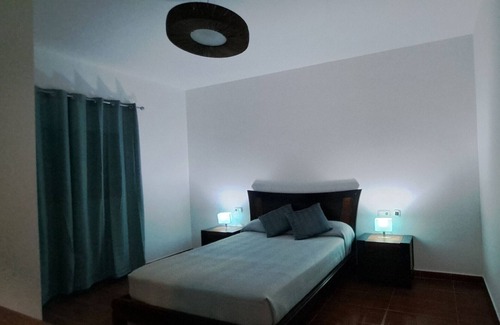 Tuineje House | Vacation Home "Dionisio" with Private Garden & Wi-Fi