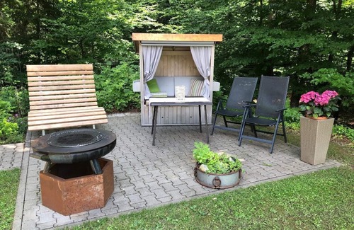 Hauzenberg Apartment | Vacation home directly on the "Geiersberg Glacier"