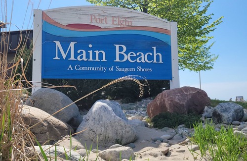 Port Elgin House | Vacation Home - Discount Available on Monthly Stays