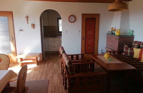 Pleystein House | Vacation home dream location with panoramic views. No through traffic/private property