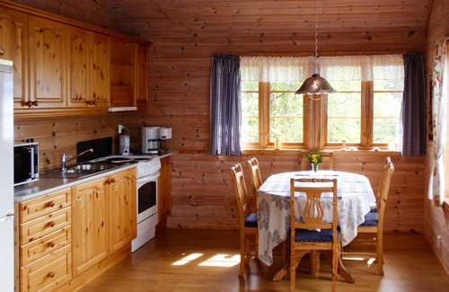 Vallavik House | Vacation home Eiknes by Interhome