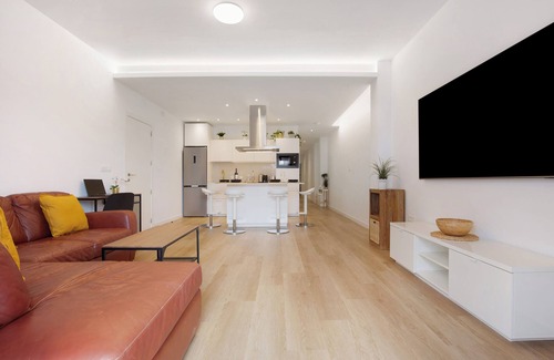 Gran Tarajal House | Vacation Home "Erbania 2" with Mountain View, Balcony & Wi-Fi