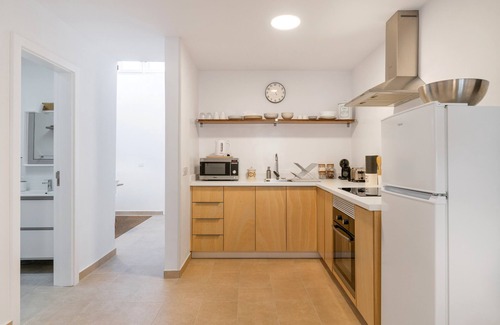 Caleta de Famara House | Vacation Home 'Casa Fela' with Wi-Fi