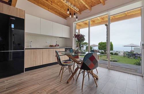 Santa Barbara House | Vacation Home "Casa Adayeim 2" with Mountain View, Sea View, Shared Pool, Wi-Fi, Terrace & Garden