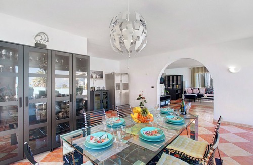 Puerto de la Cruz Villa | Vacation Home "Paraíso" with Sea View, Pool & Wi-Fi