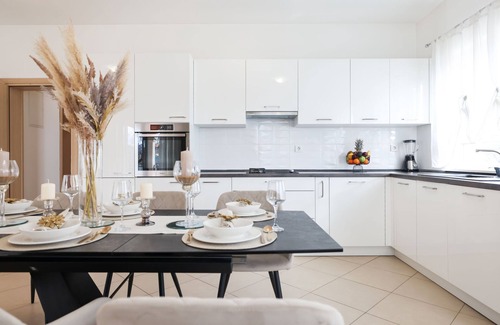 Banjevci House | Vacation home Fabio by Interhome
