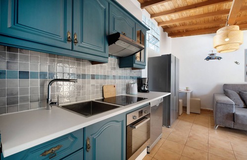 San Isidro House | Vacation Home 'Finca Firmamento - Casa Sol' with Mountain View, Private Terrace and Wi-Fi