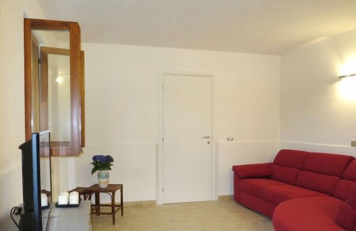 Colmegna House | Vacation home Fiorella in Luino - 8 persons, 4 bedrooms