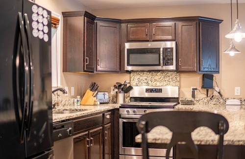Wilmington House | Vacation Home for All Seasons! Weekly Discount!
