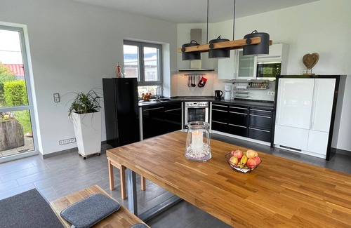 Zella-Mehlis House | Vacation home for 10 guests with 240m² in Zella-Mehlis (190948)