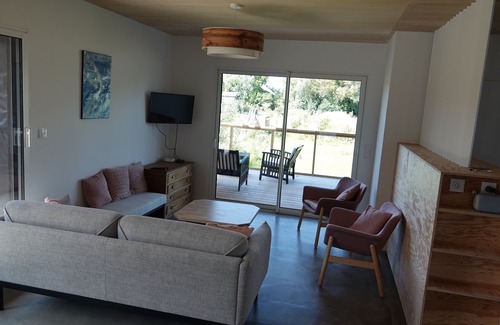 Les Conches House | Vacation Home "Chez Clem' Et Caro" with Private Terraces, Balcony & Wi-Fi