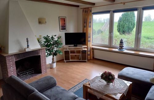 Krautsand Apartment | Vacation home Gerken - Apartment on the 1st floor