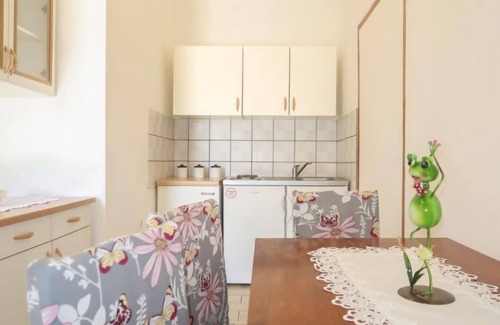 Cesarica House | Vacation home Golic by Interhome