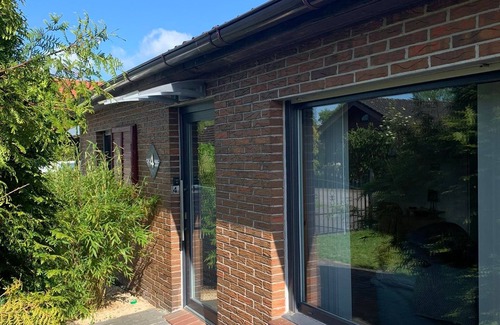 Bedekaspel House | Vacation home Hechtgrund - Holiday home, shower, WC, 2 bedrooms
