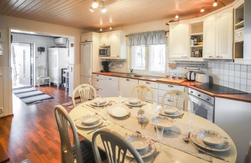 Rosala House | Vacation home Helga by Interhome