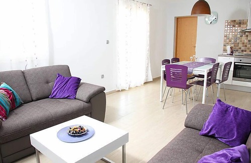Razanj House | Vacation home Vinka by Interhome