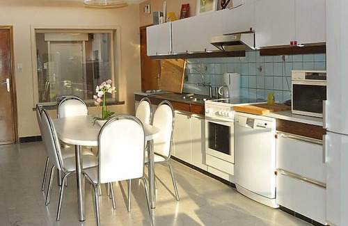 Kortemark House | Vacation home Hulstehof in Zarren - 8 persons, 4 bedrooms