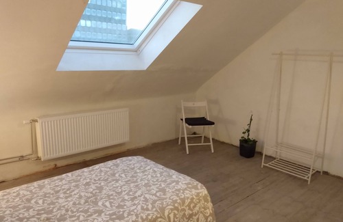 Rooigem House | Vacation home in Gent for max 6 guests