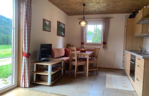 Krakauhintermuehlen Apartment | Vacation home in green Styria