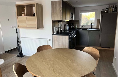 Ketzin/Havel House | Vacation home in Ketzin for 4 people directly on the water, hot tub, rental boat.