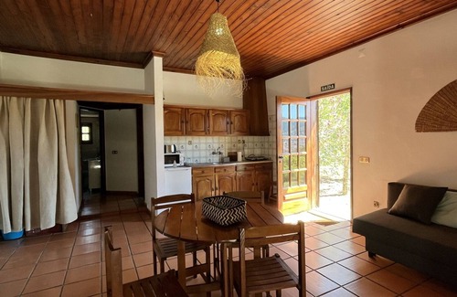 Arcos de Valdevez Cottage | Vacation home in northern Portugal with vineyard views | Ponte da Barca