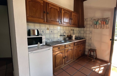 Arcos de Valdevez Cottage | Vacation home in northern Portugal with vineyard views | Ponte da Barca